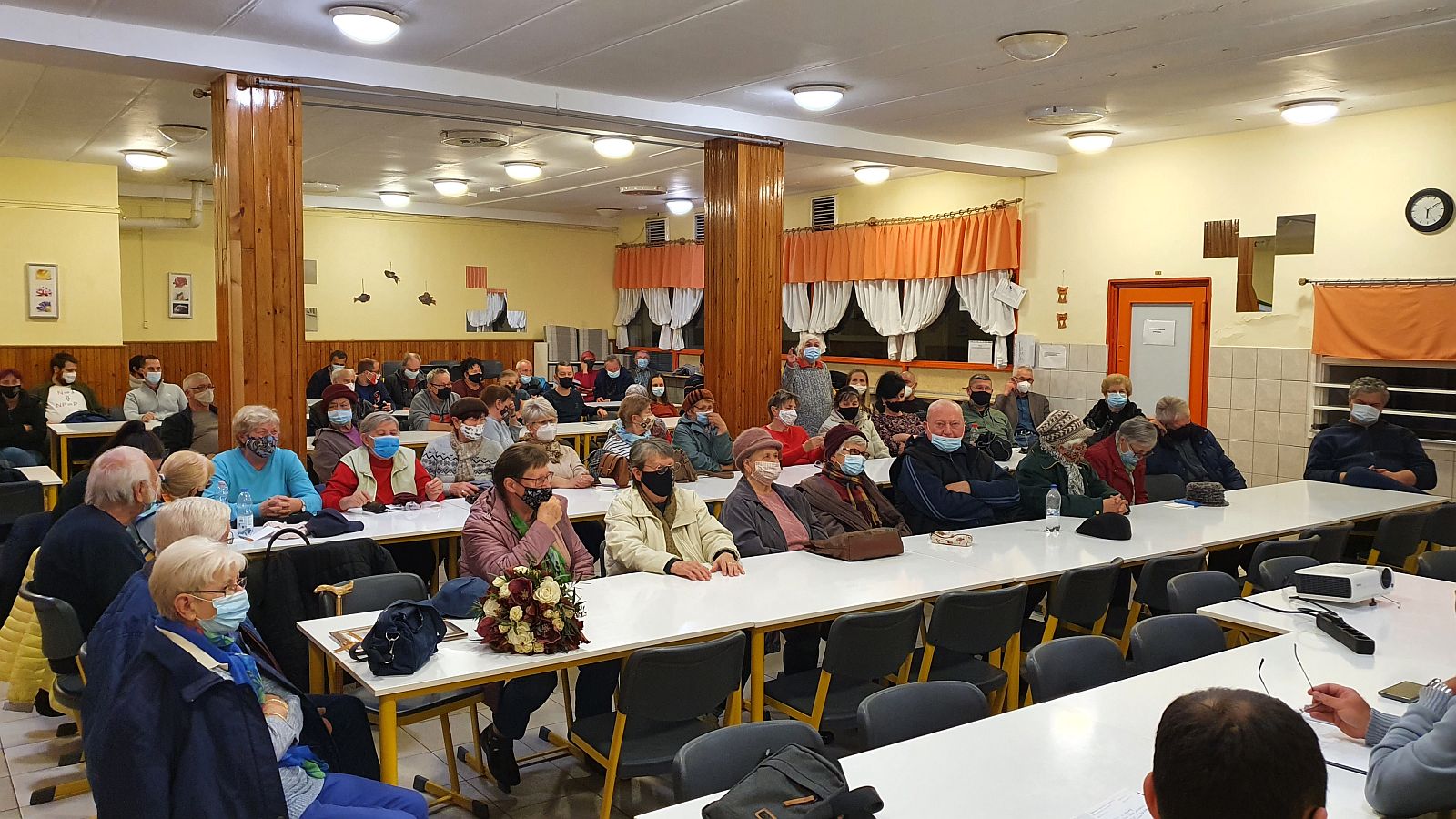 Csütörtökön a Tóvárosban volt lakossági fórum